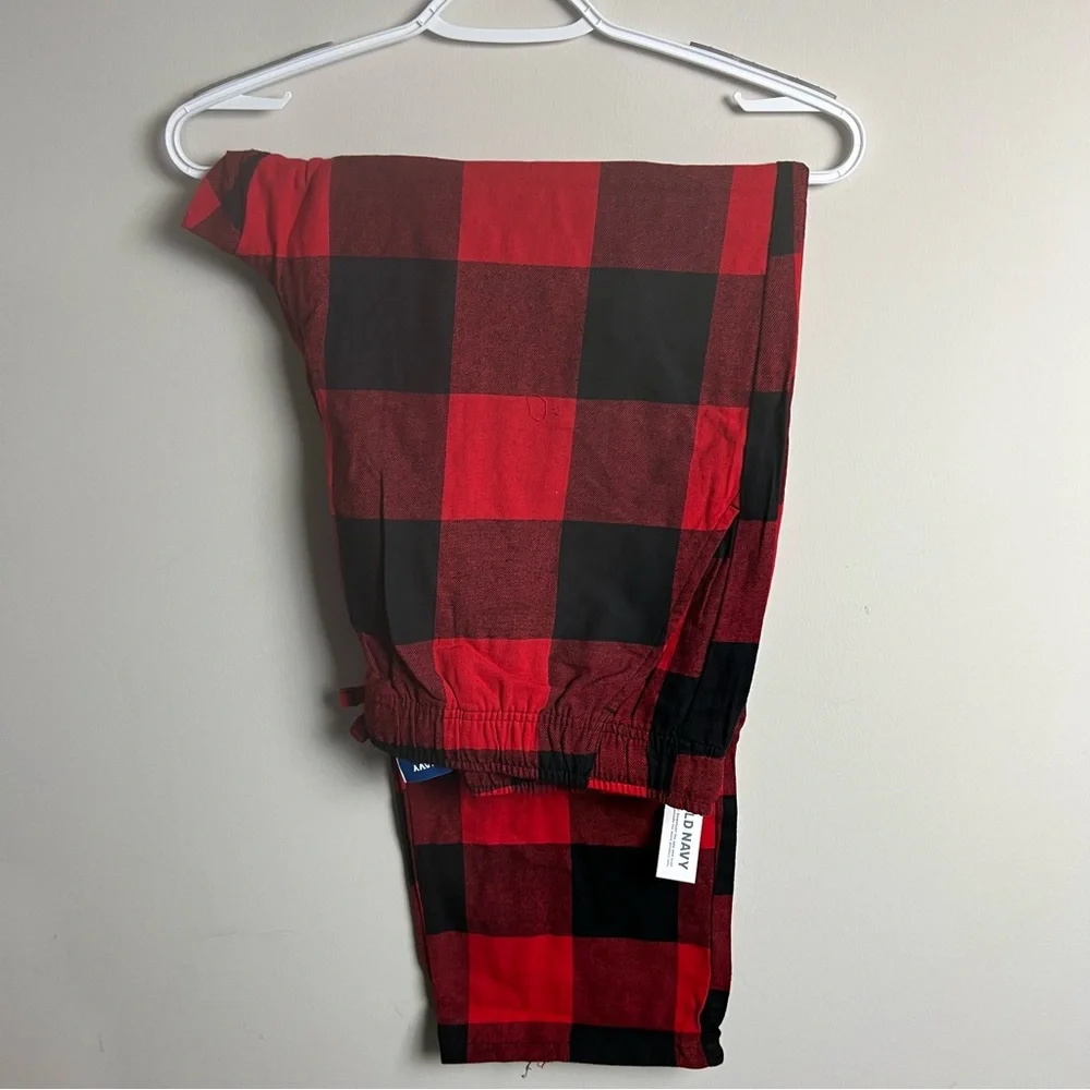 Old Navy Flannel Plaid Women’s Plaid Pajama Pants - Picture 3 of 3